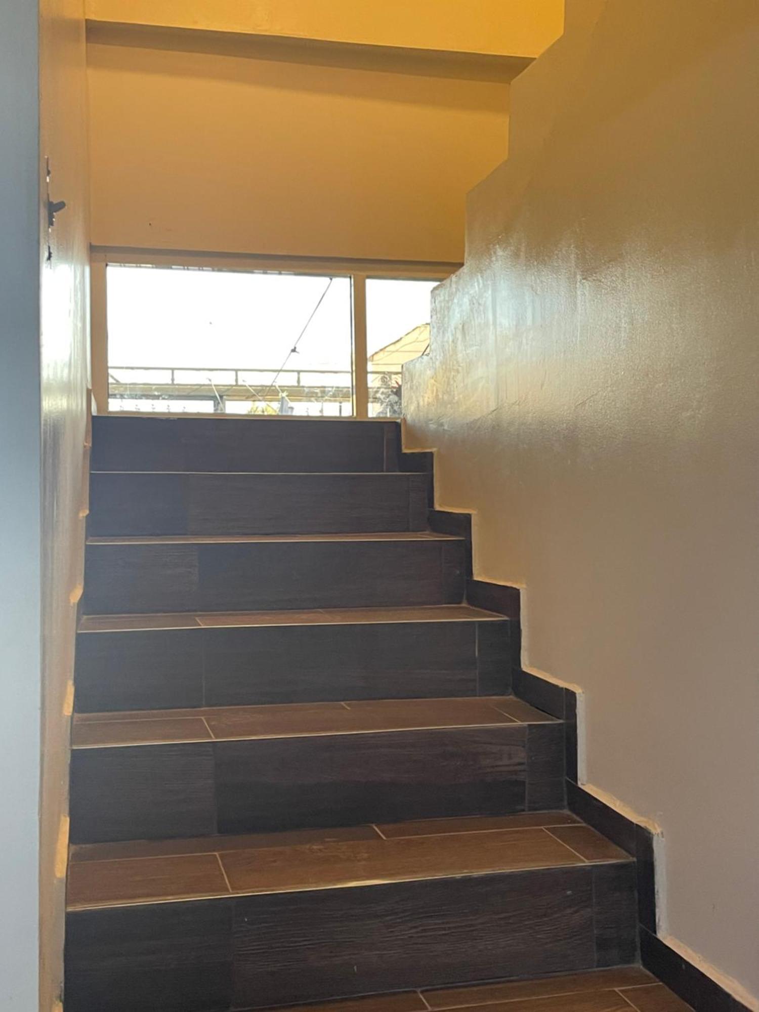 Apartamentos Aeropuerto Ciudad Juarez Luaran gambar
